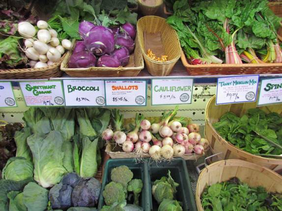 Os deliciosos e sadios produtos da Killdeer Farm, do Jake e da Liz, à venda na loja da fazenda em Norwich, ao norte de Woodstock, no estado de Vermont, nos Estados Unidos